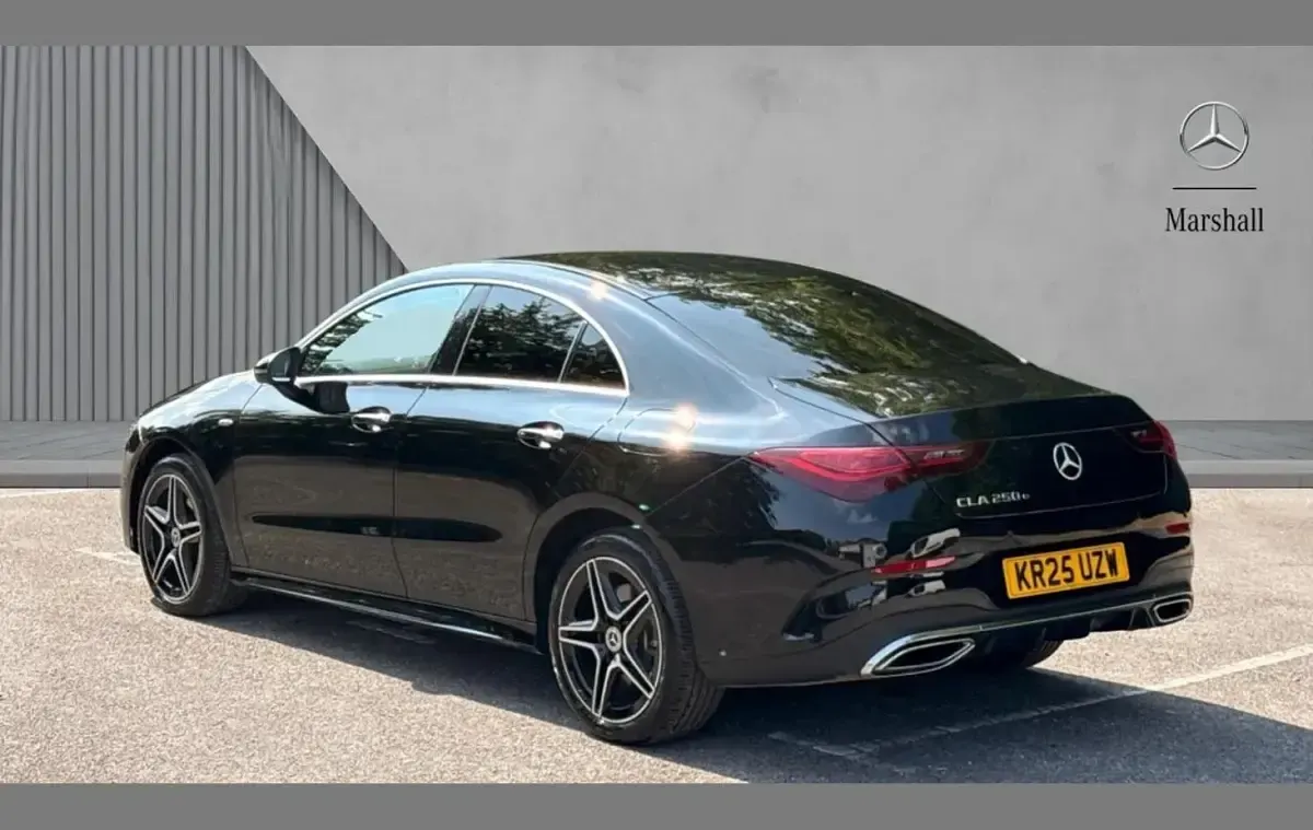 Used Mercedes CLA250 Executive 214 HP (157 kW) 2025 Black Coupe