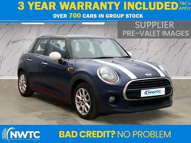 Used Mini Cooper D Hatch 116 HP (85 kW) 2018 Blue Hatchback
