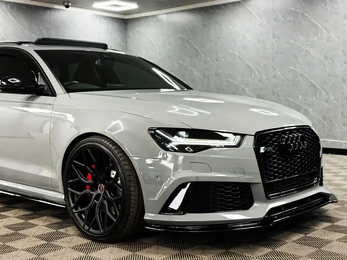 Usado Audi RS6 Design 700 CV (514 kW) 2016 Gris Familiar