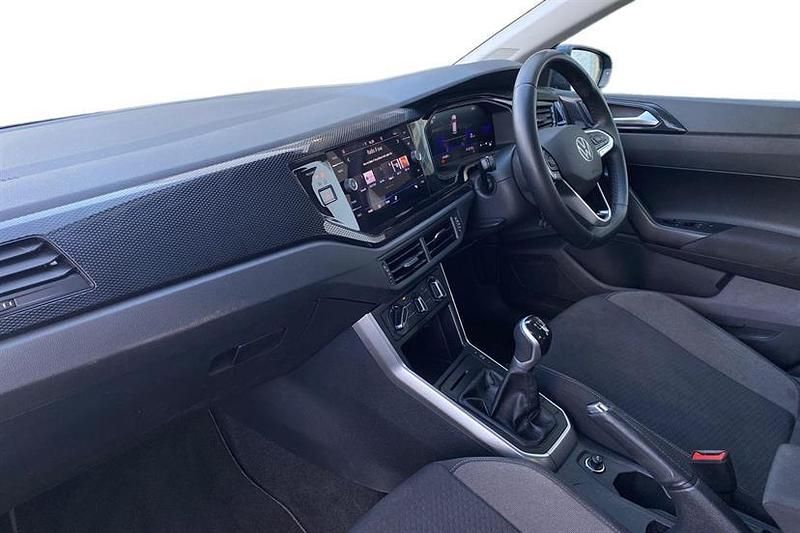 Used VW Polo Life 95 HP (69 kW) 2024 Grey Hatchback