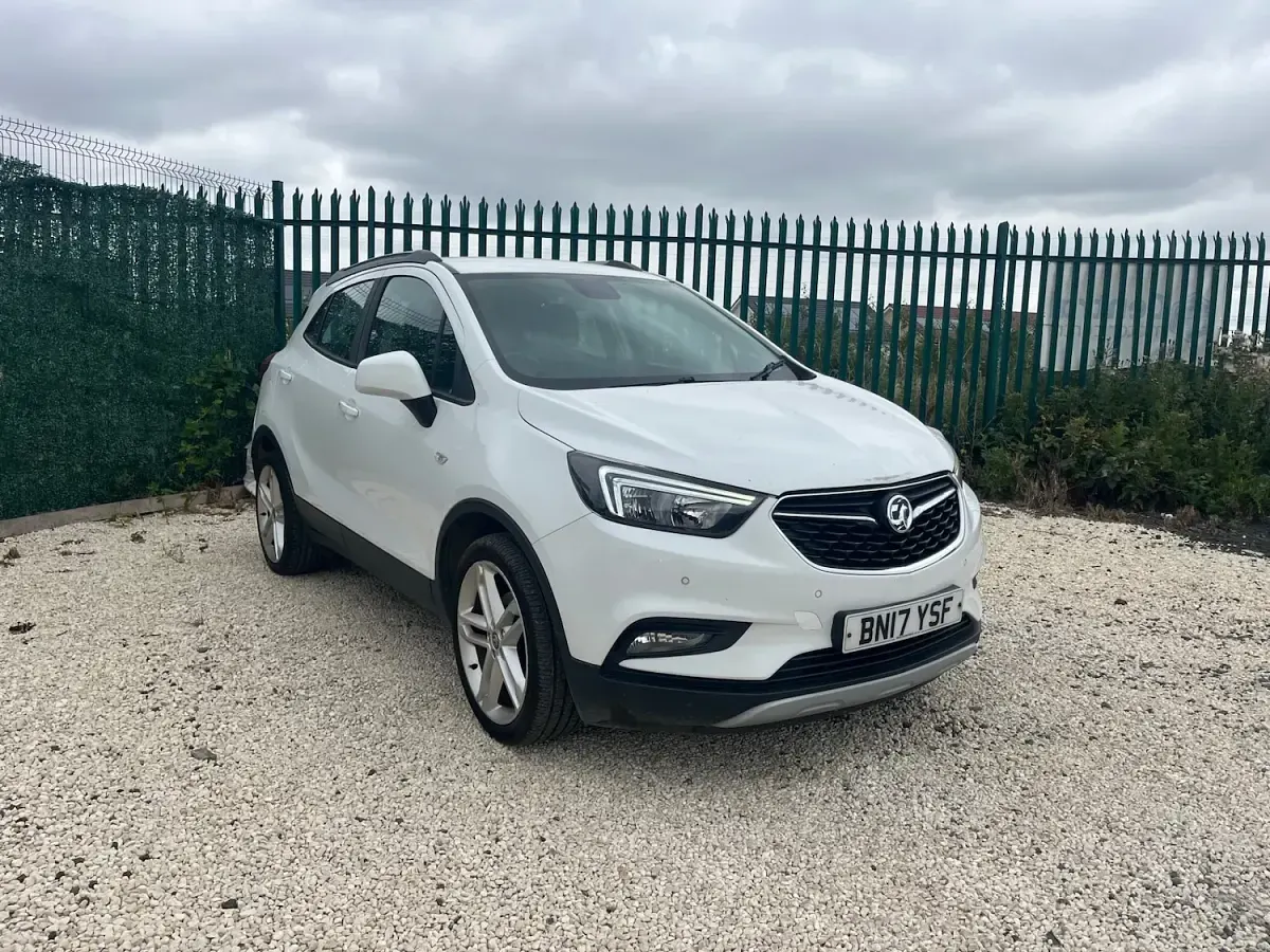 Used Vauxhall Mokka X Active 2017 White SUV