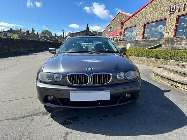Używany BMW 320 168 KM (123 kW) 2005 Szary Coupe