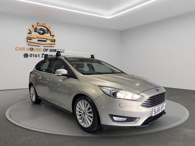 Used Ford Focus Titanium X 120 HP (88 kW) 2016 Silver Hatchback