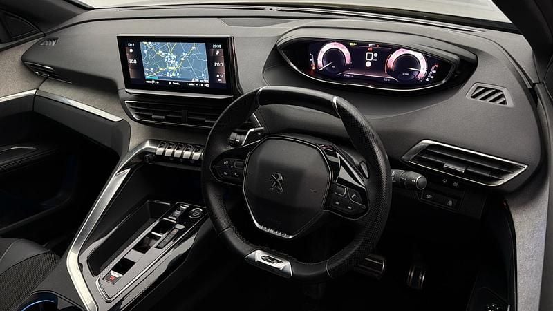 Used Peugeot 5008 GT 129 HP (94 kW) 2023 SUV