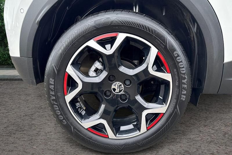 Used Vauxhall Mokka S 100 HP (73 kW) 2023 White SUV