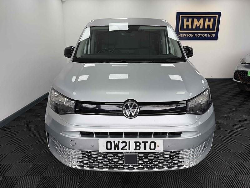 Used VW Caddy Maxi Pro 122 HP (89 kW) 2021 Silver MPV