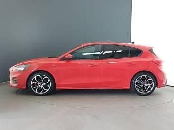 Used Ford Focus ST-Line X 120 HP (88 kW) 2020 Red Hatchback