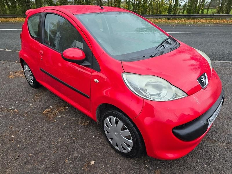 Red Used 2007 Peugeot 107 Hatchback | £1,795 (Fair price) - Image 1/4
