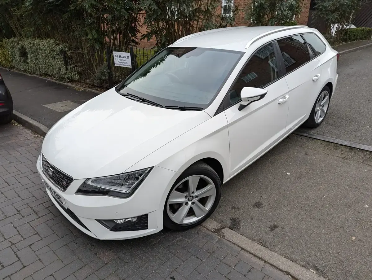Used Seat Leon FR 2014 White Estate