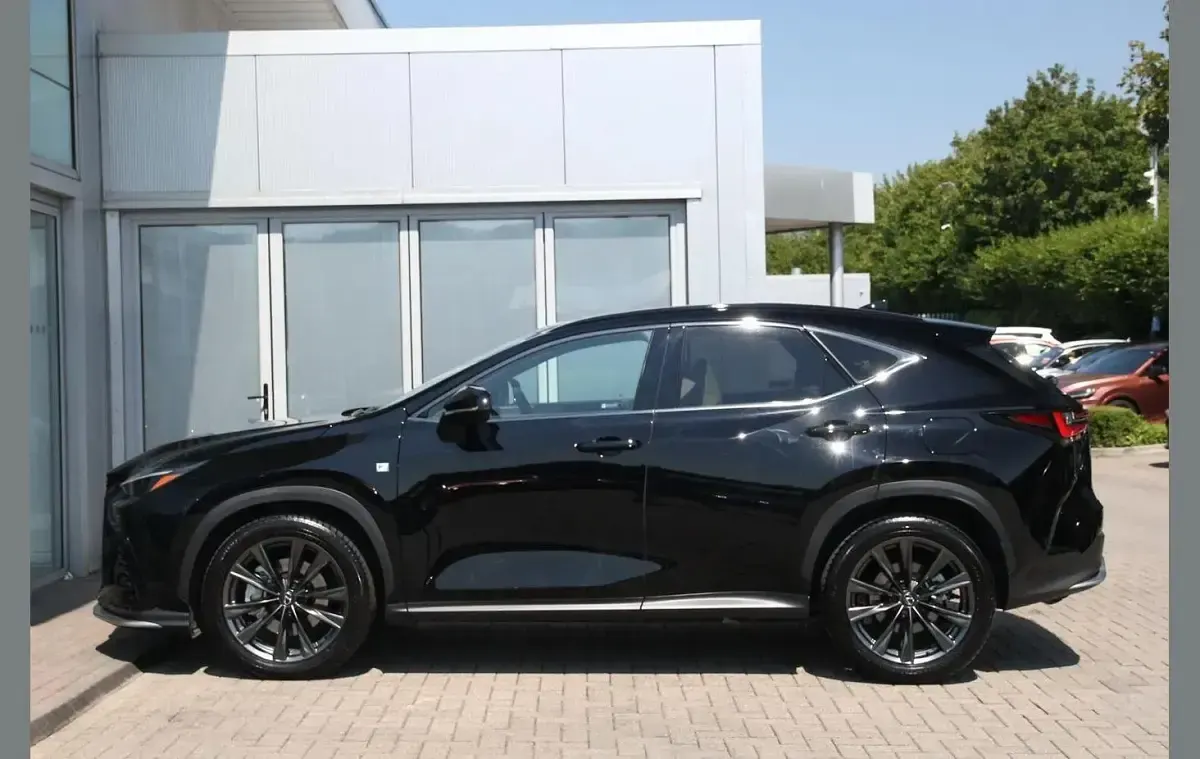 Used Lexus NX450h+ Sport Line 301 HP (221 kW) 2025 Black SUV