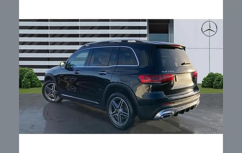Used Mercedes GLB220 AMG Line Premium 190 HP (139 kW) 2022 Black SUV