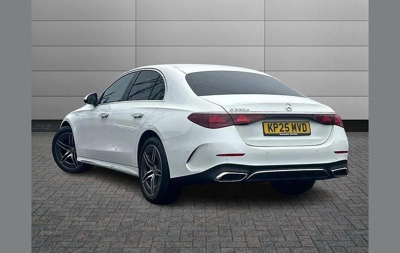 Used Mercedes E220 Advanced 194 HP (142 kW) 2025 White Sedan