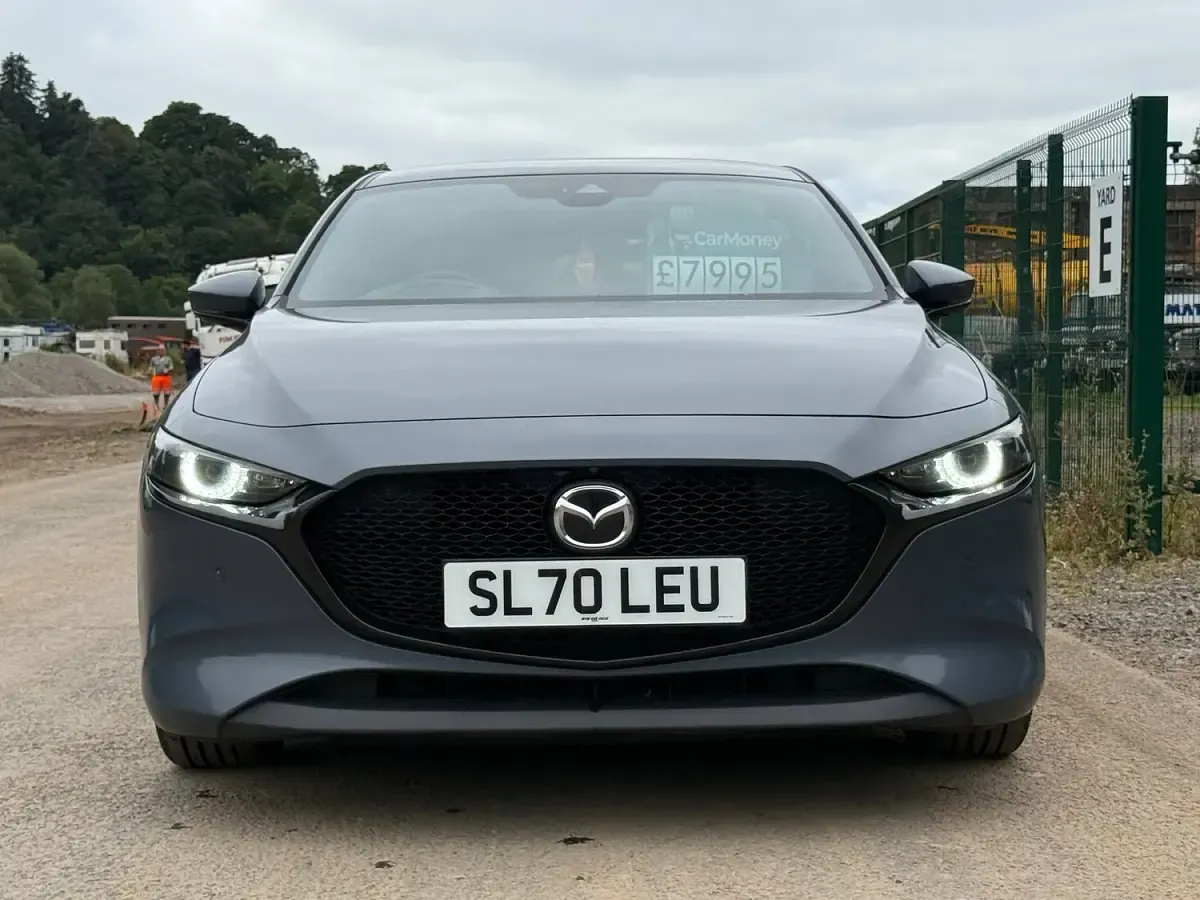 Used Mazda 3 Inclusive 122 HP (89 kW) 2020 Grey Hatchback