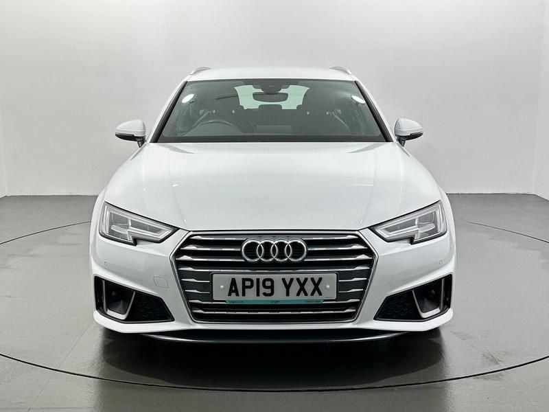 Used Audi A4 S-Line 190 HP (139 kW) 2019 White Estate