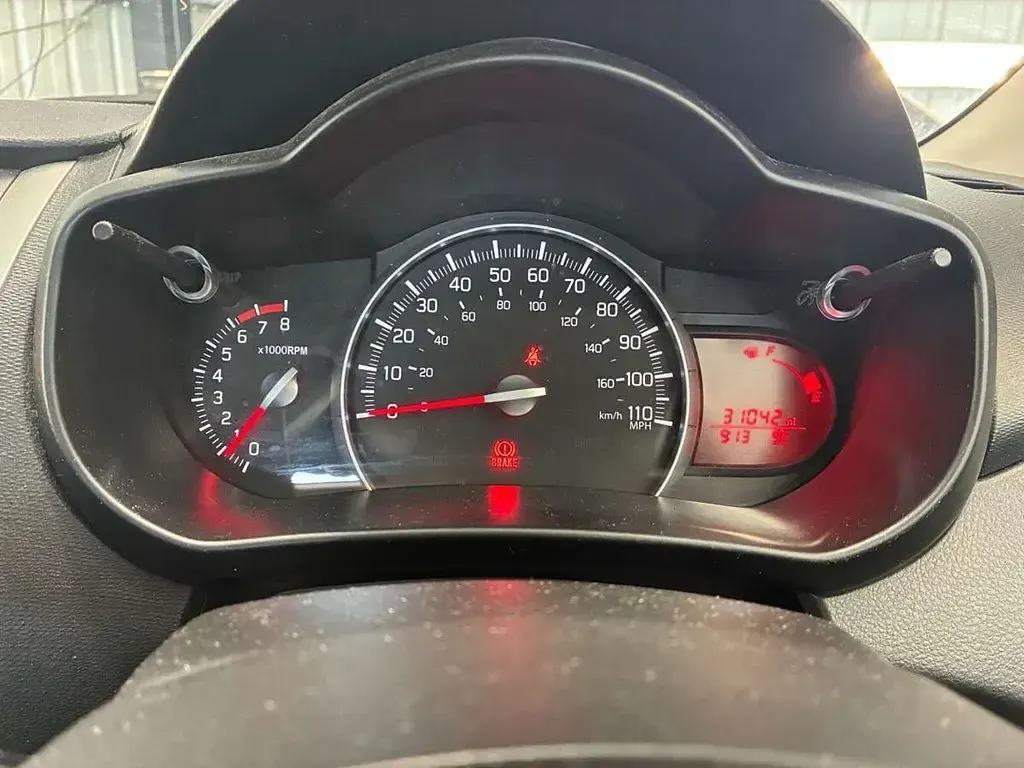 Used Suzuki Celerio 68 HP (50 kW) 2017 White Hatchback