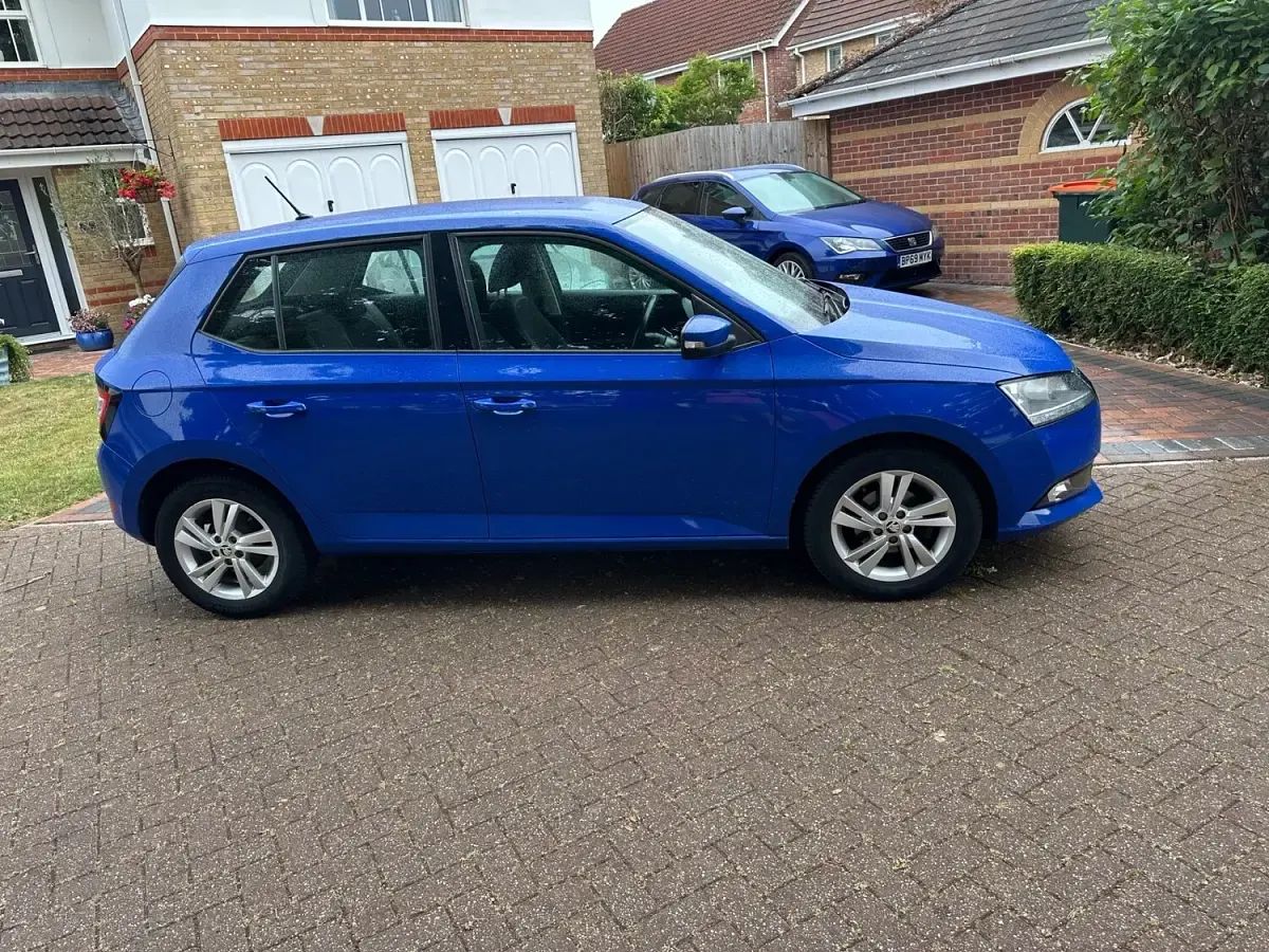 Used Skoda Fabia SE 60 HP (44 kW) 2020 Blue Hatchback