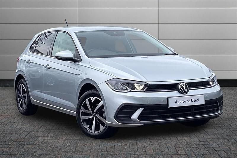 New VW Polo Match 95 HP (69 kW) 2025 Reflex silver Hatchback