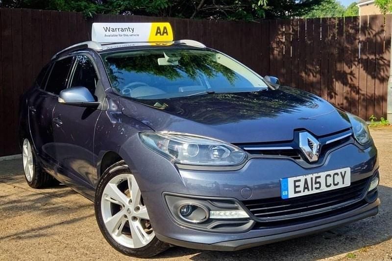 Used 2015 Renault Mégane III Dynamique Estate | £3,695 (Good price) - Image 1/1