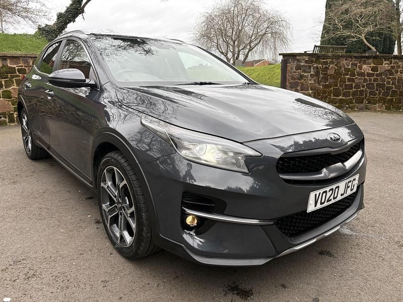 Used Kia XCeed 140 HP (102 kW) 2020 Grey SUV