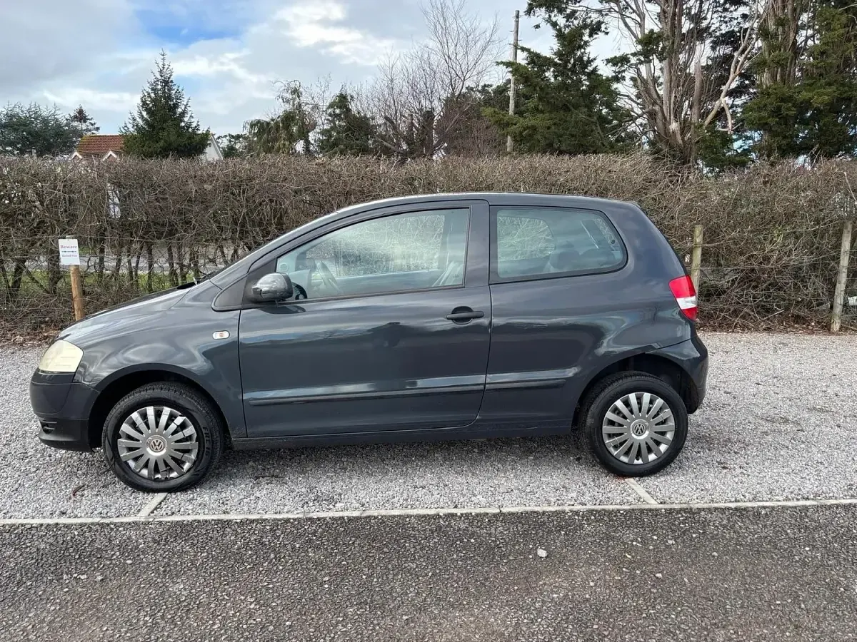 Used VW Fox 55 HP (40 kW) 2006 Grey Hatchback