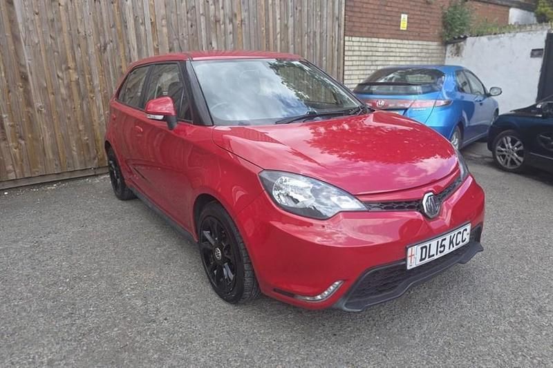 Red Used 2015 MG MG3 Hatchback | £3,490 (Good price) - Image 1/1