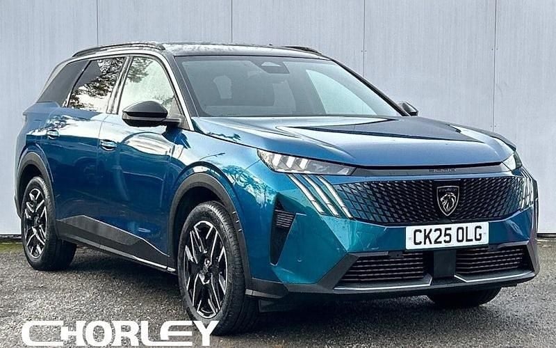 Used 2025 Peugeot 5008 GTi Estate | £31,951 - Image 1/4