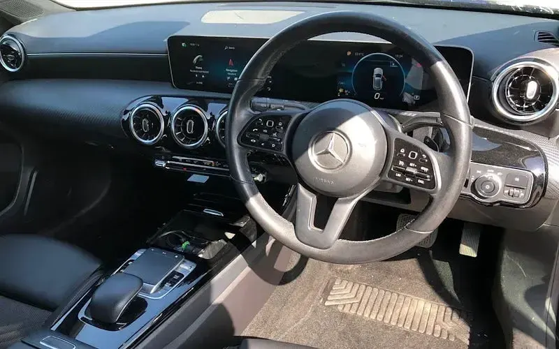 Used Mercedes A180 Active 116 HP (85 kW) 2019 Black Hatchback