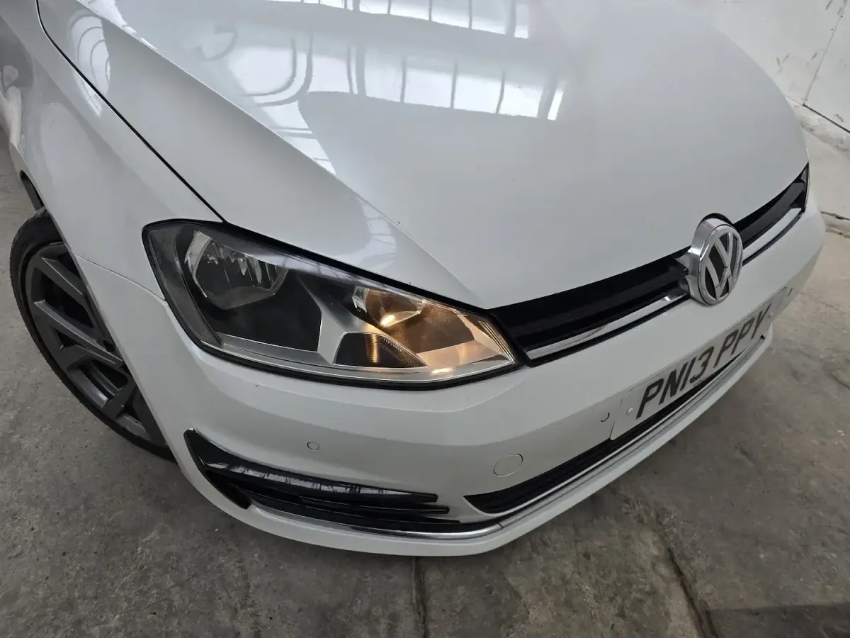 Used VW Golf VII GT 2013 White Hatchback