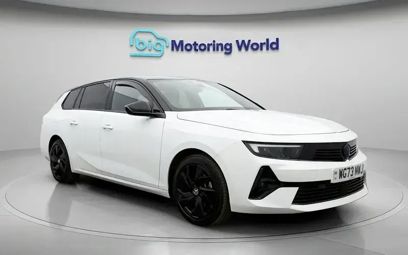 Used Vauxhall Astra 131 HP (96 kW) 2026 Estate