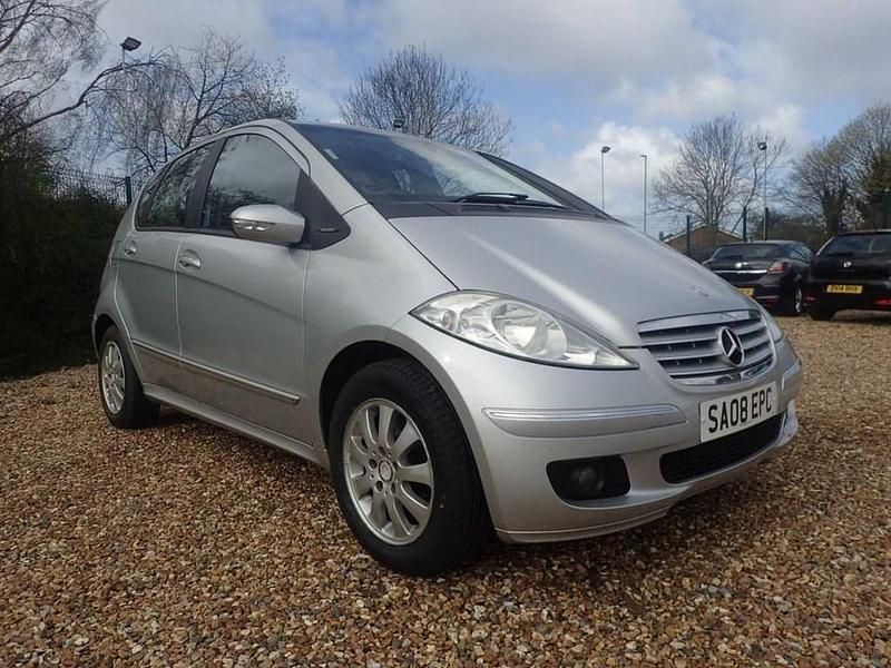 Used Mercedes A150 Elegance 95 HP (69 kW) 2008 Silver Hatchback