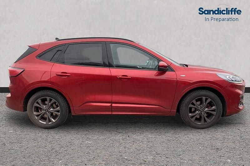 Used Ford Kuga ST-Line 190 HP (139 kW) 2020 Red SUV