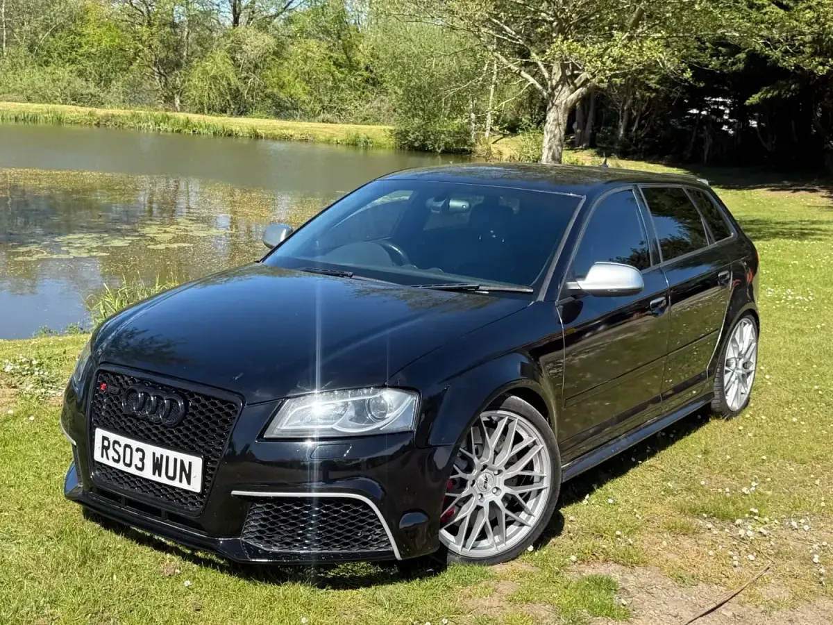 Używany Audi RS3 340 KM (250 kW) 2012 Czarny Sedan/Limuzyna