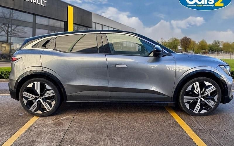 Used Renault Megane E-Tech Iconic 160 kW (218 HP) 2023 Other Hatchback
