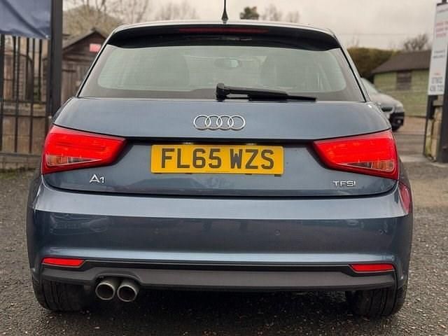 Used Audi A1 Sportback Sport 125 HP (91 kW) 2015 Blue Hatchback