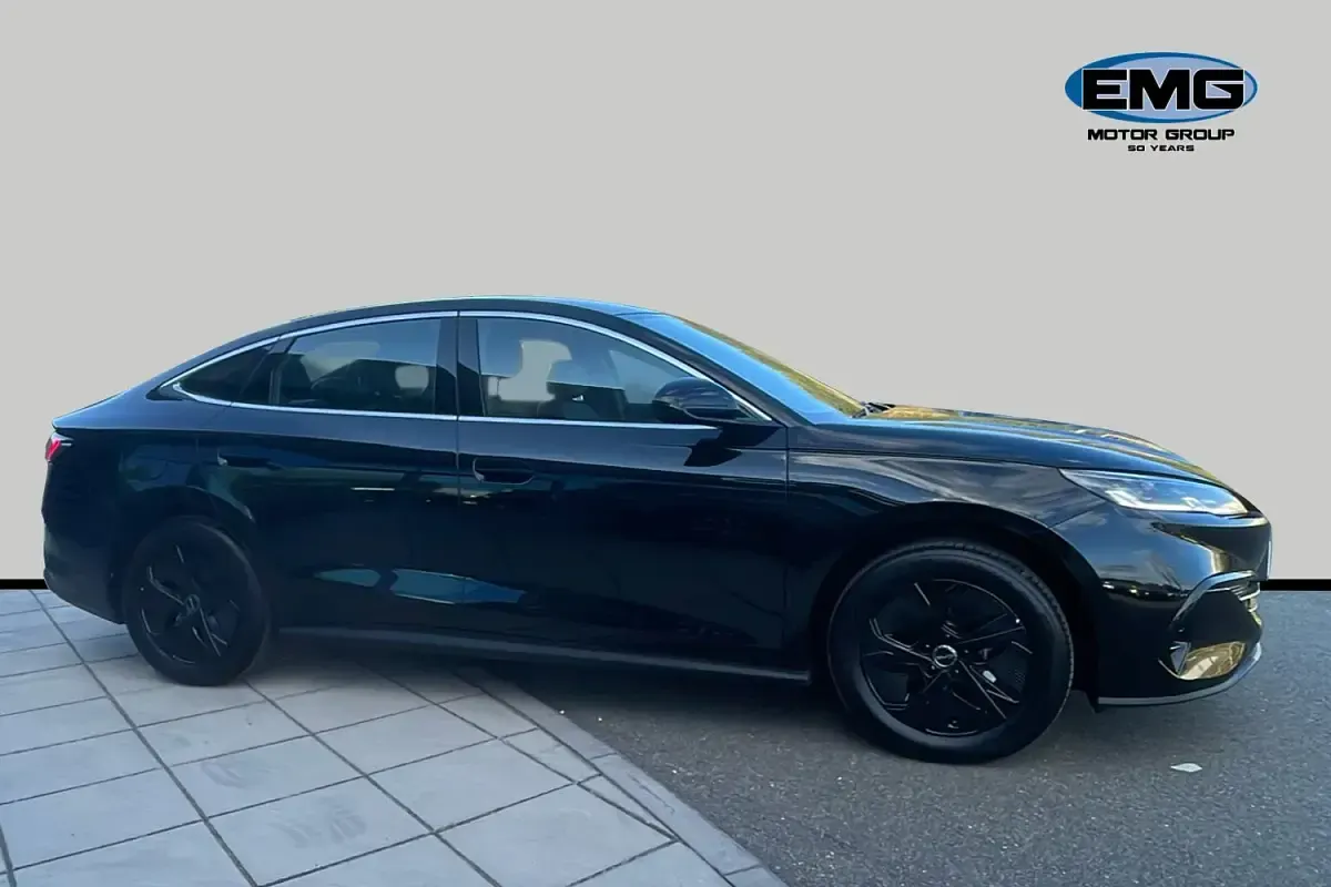 New BYD Seal Boost 183 HP (134 kW) 2026 Obsidian black Sedan