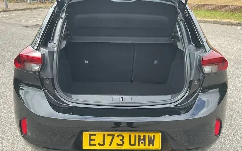 Used Vauxhall Corsa Design Edition 101 HP (74 kW) 2023 Black Hatchback
