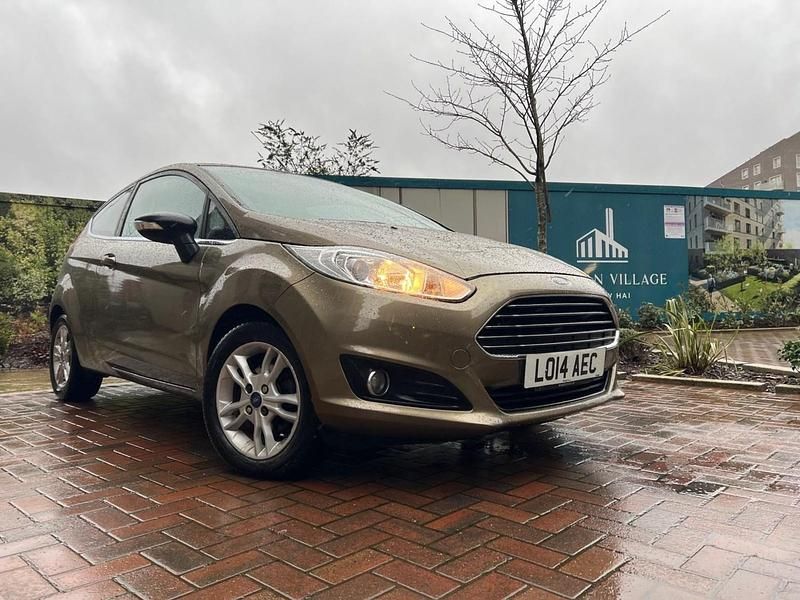 Used Ford Fiesta Zetec 2014 Brown Hatchback