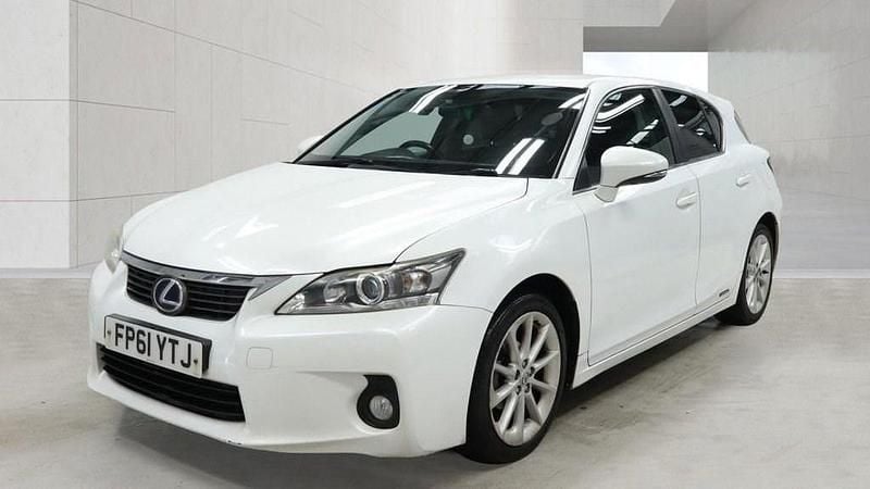 Used Lexus CT200h 2012 White Hatchback