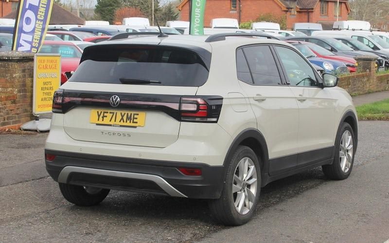 Used VW T-Cross Active 110 HP (80 kW) 2021 Grey SUV