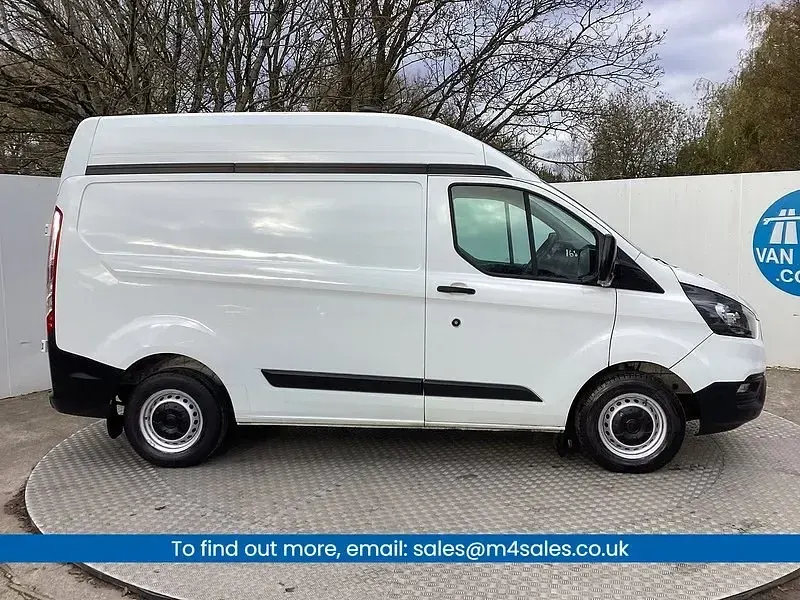 Begagnad Ford Transit Custom 105 HK (77 kW) 2019 Vit Van