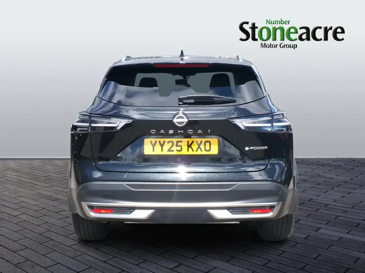 Used Nissan Qashqai N-Connecta 190 HP (139 kW) 2025 Black SUV