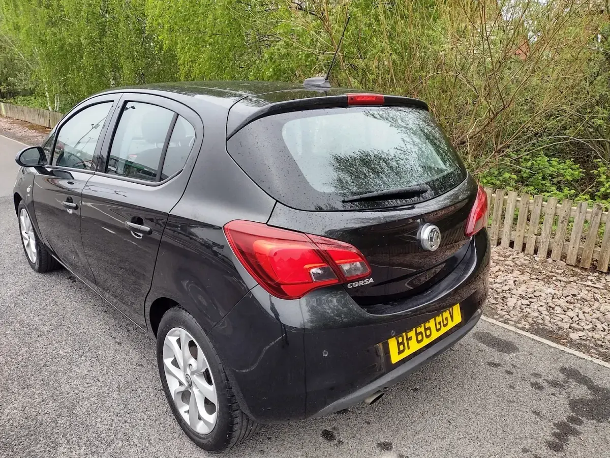Used Vauxhall Corsa SRi 2016 Black Hatchback
