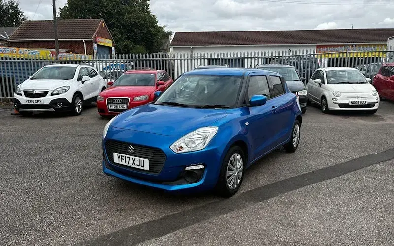 Used Suzuki Swift SZ3 90 HP (66 kW) 2019 Blue Hatchback