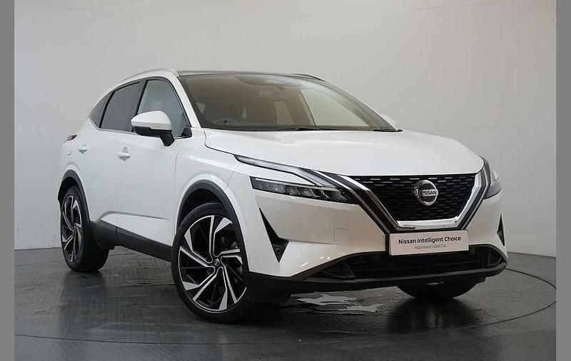 Used Nissan Qashqai Tekna+ 155 HP (114 kW) 2022 White SUV