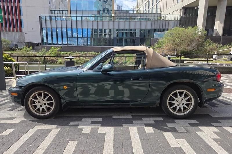 Used Mazda MX5 140 HP (102 kW) 1999 Green Cabriolet