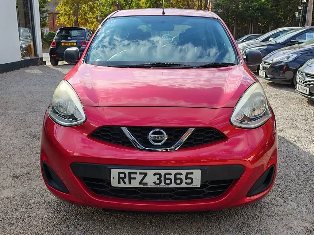 Used Nissan Micra Visia 80 HP (58 kW) 2014 Red Hatchback