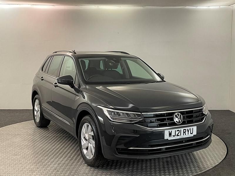 Grey Used 2021 VW Tiguan Life SUV | £14,815 (Good price) - Image 1/4