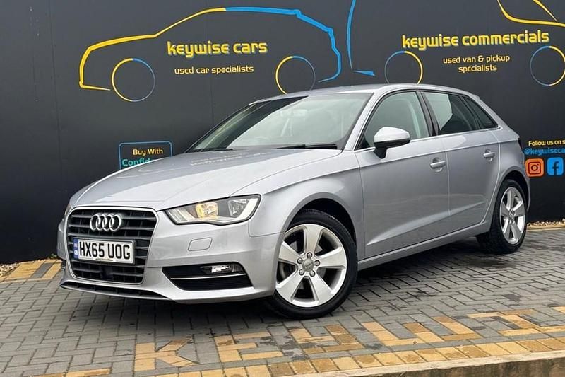 Used Audi A3 Sport 125 HP (91 kW) 2015 Silver Hatchback