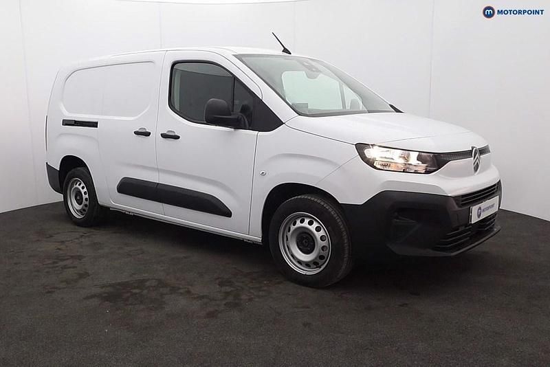 New Citroën Berlingo 100 HP (73 kW) 2026 White MPV