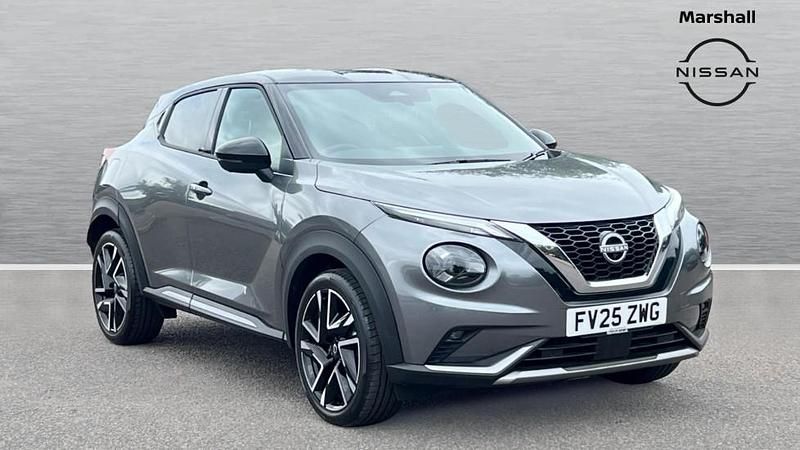 Two tone metallic gun metallic grey with solid b New 2025 Nissan Juke Tekna+ SUV | £23,011 (A bit pricey) - Image 1/4